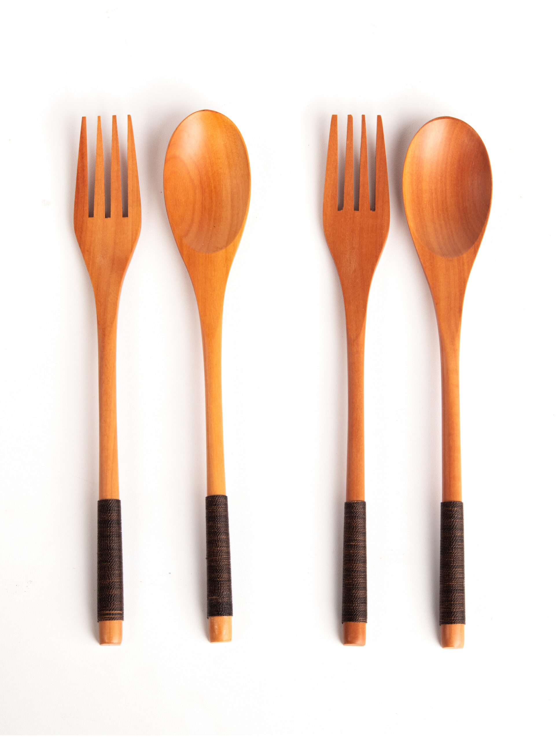 You are currently viewing How to Care for Your Wooden Spoons and Cutlery to Last Longer